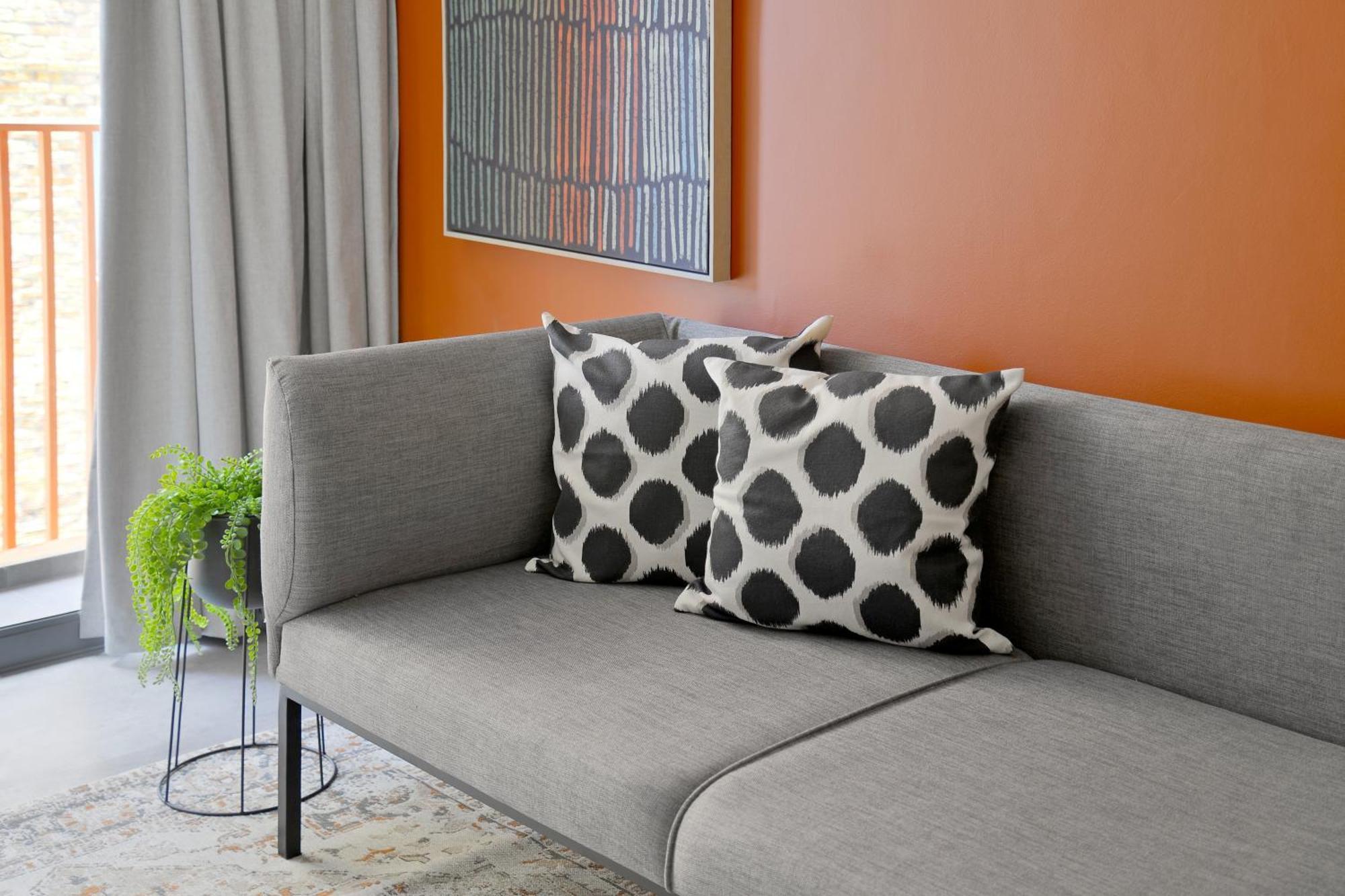 Sixonn By Fluent - Serviced Apartments Cape Town Room photo